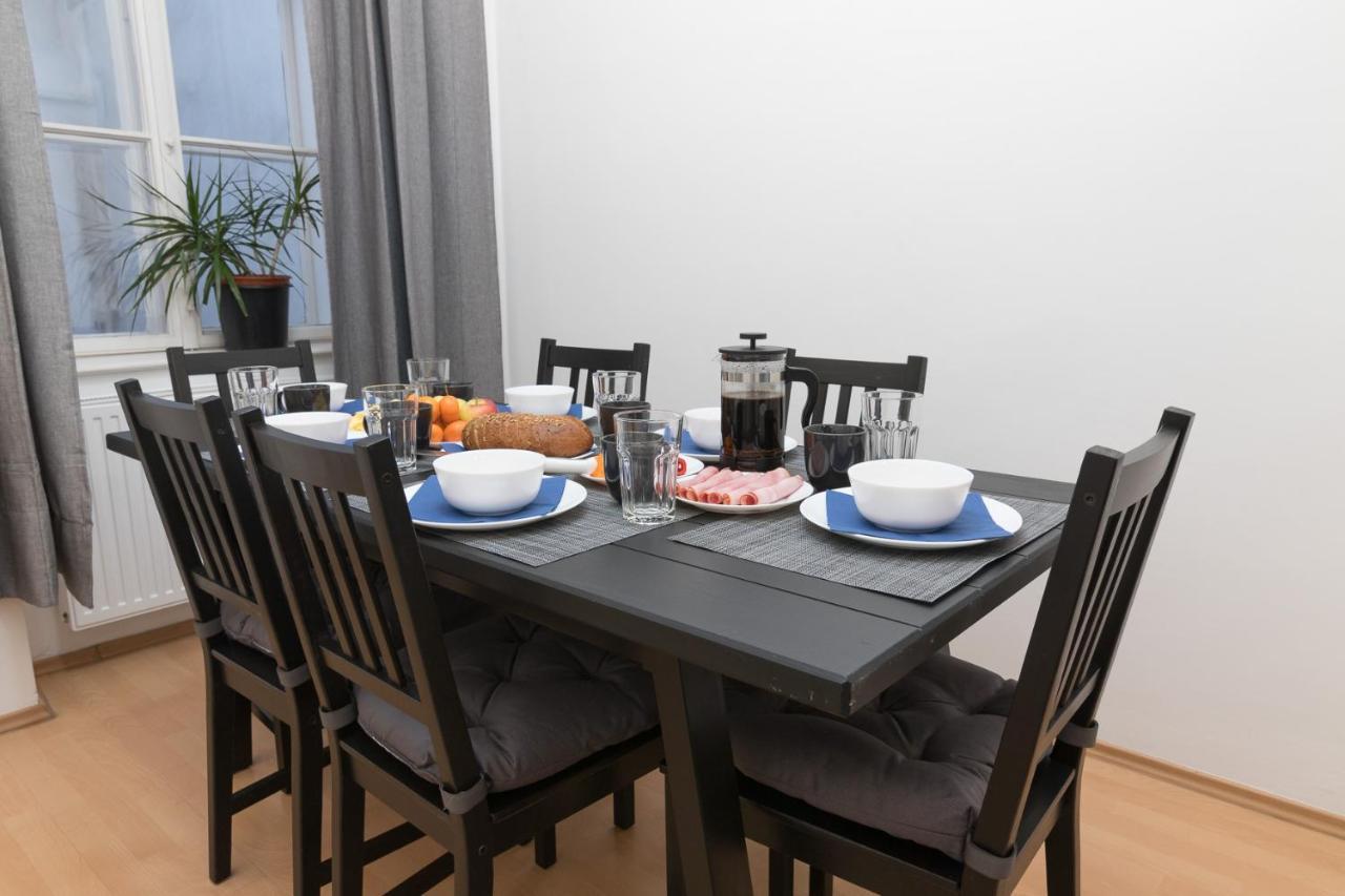 Spacious 2 Bedrooms Apartment In 4Th District Near Karlskirche Vienna Exterior photo